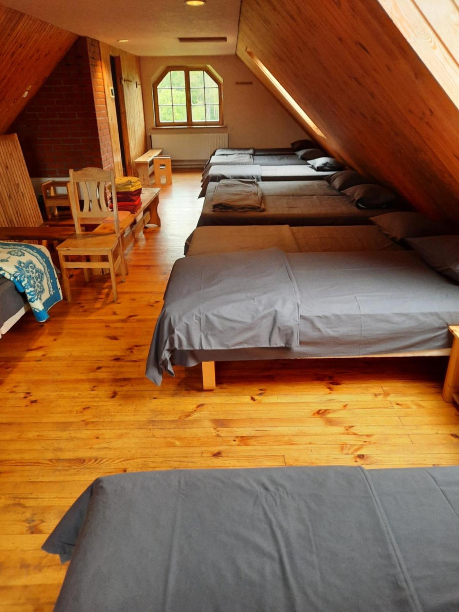 Hotel Jaun-Ievinas à Rauna Extérieur photo