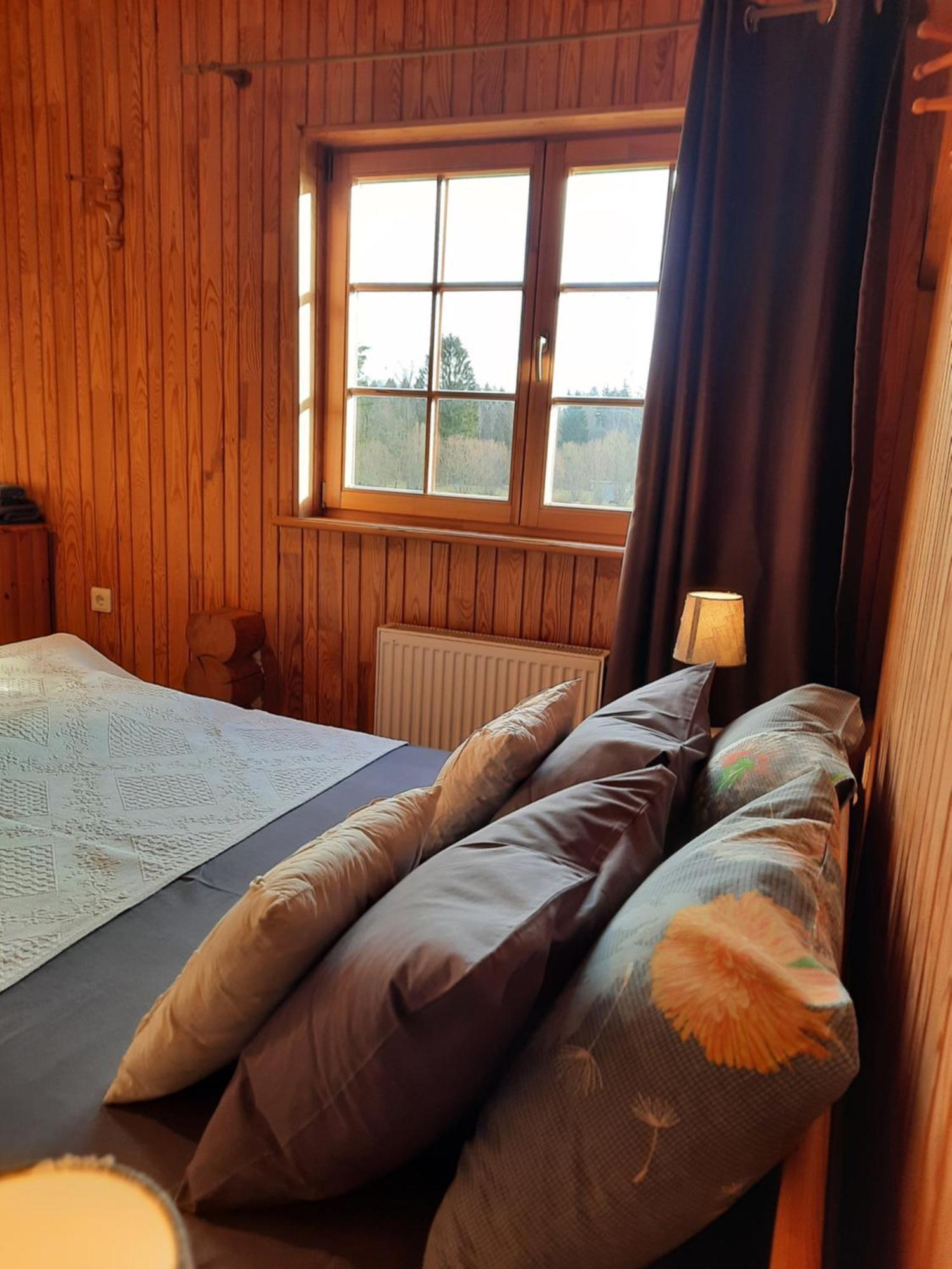 Hotel Jaun-Ievinas à Rauna Extérieur photo