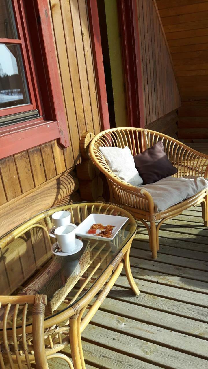 Hotel Jaun-Ievinas à Rauna Extérieur photo