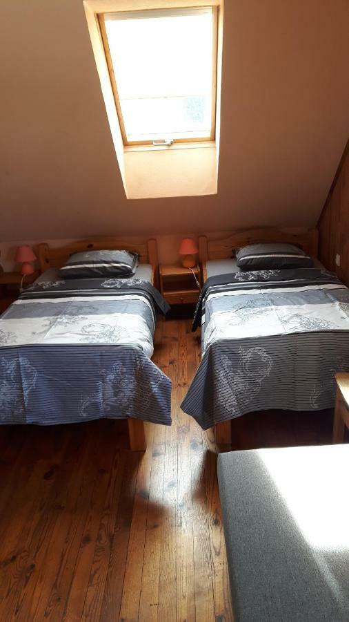 Hotel Jaun-Ievinas à Rauna Extérieur photo